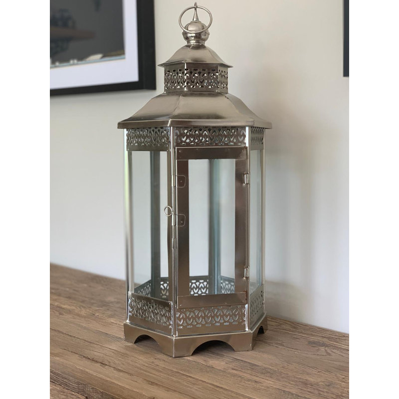 World Menagerie Laterne aus Metall und Glas Wayfair.de